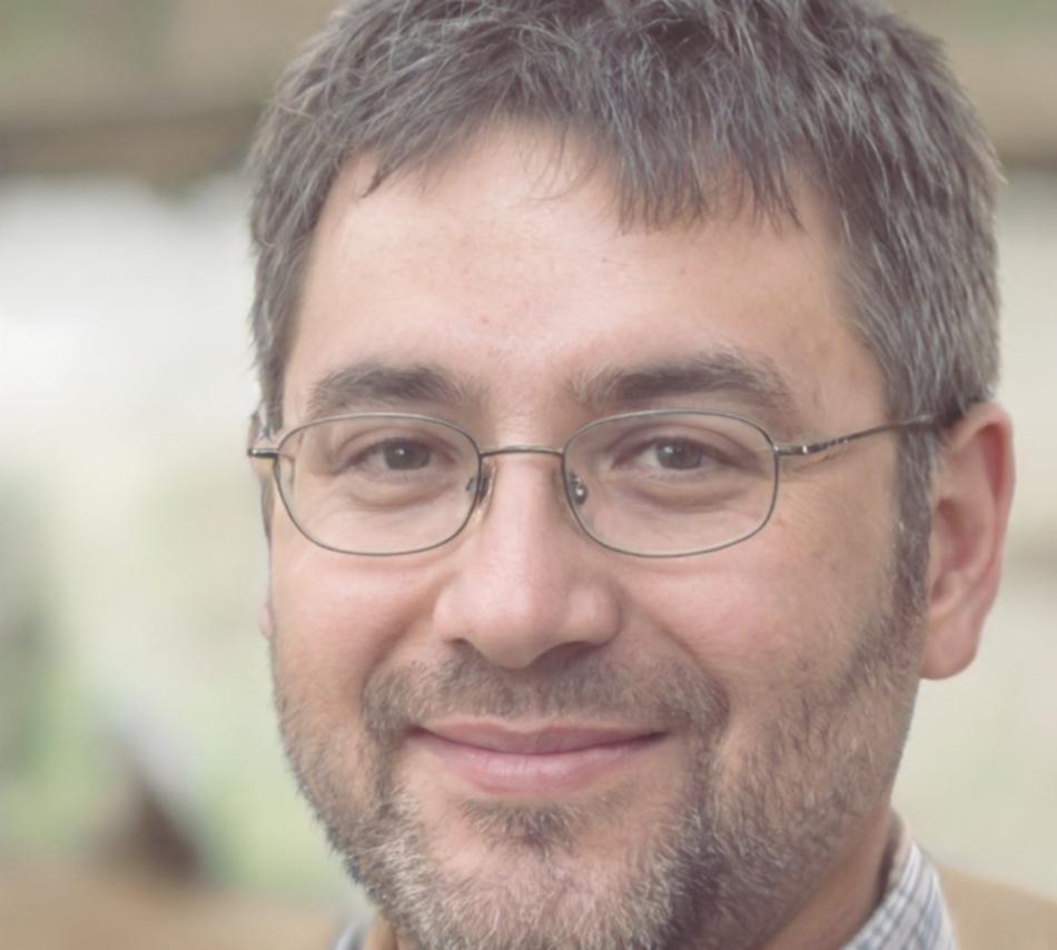 Valentín Osorio, Director de Operaciones en Irsuven